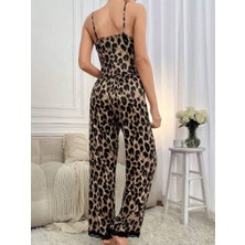 Equri Kadın Ip Askılı Yakası Dantelli Bluz ve Pijama Sandy Ikili Takım