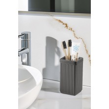 Lines Serisi Gri Banyo Seti, 5 Parça Akrilik Kare 5 Litre Çöp Kovası, Sabunluk, Fırçalık Takımı 3462