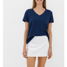 V Yaka Kısa Kollu T-Shirt