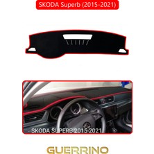 Skoda Superb (2015-2021)TORPİDO Koruma Halısı Kırmızı Kenar