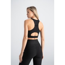 Kadın Sporcu Büstiyer Siyah Renk Destekli Push-Up Askılı Slim Fit Crop