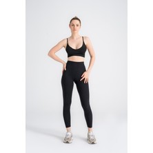 Kadın Spor Büstiyer Destekli, Kaplı Esnek Slim Fit Siyah Üst Terletmeyen