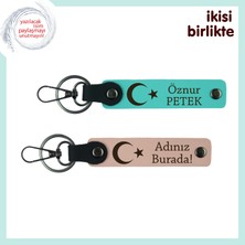 Klasiklerden Sıyrılan Şık Hediye – Ay Yıldız Desenli Kişisel X2 Anahtarlık, Turkuaz-Yavru Ağzı