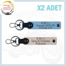 Pudra-Gök Mavi, Motorcu Tarzına, Isim Plaka ve B Rh (-) Kan Grubu Yazılı Hediyelik 2'li Anahtarlık