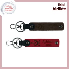 Sevgiline Ayyıldız Kurt Göktürk Ile Süslenmiş Isim Yazılı 2’li Anahtarlık Takımı, Koyu Kahve-Kırmızı