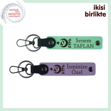 Doğum Gününe Hediye, Ayyıldız Kurt Göktürk Temalı Kişisel Isimli 2’li Anahtarlık Takımı, Yeşil-Mor