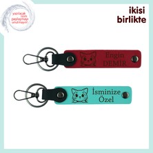 Ilişkinize Patili Neşe Katan Hatıra, Kişisel Kedili Deri Anahtarlık Takımı, Kırmızı-Turkuaz