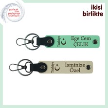 Duyguları Taşıyan Tasarım, Ayyıldız ve Türkiye Isimli X2’li Hediye Anahtarlık, Açık Yeşil-S Kahve
