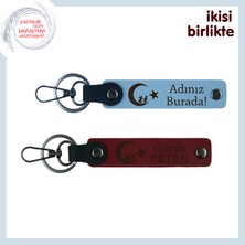 Arkadaşa Cumhuriyet Ruhu – Çocuk ve Ayyıldız Temalı 2'li Set Anahtarlık Hediyesi, Gök Mavi-Bordo