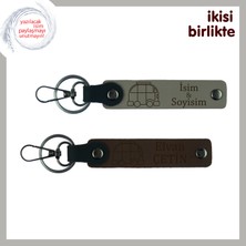 Ismini Üzerinde Taşıyan Yol Arkadaşı, Karavan Temalı Deri Anahtarlık, Kül Gri-Koyu Kahve