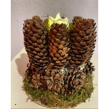 Kahverengi Yılbaşı Mumluk, Şık ve Sıcak Dekorasyon Için Harika Seçenek