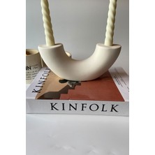 Yarım Ay Beton Şamdan Vazo, Şık ve Modern Dekorasyon Aksesuarı