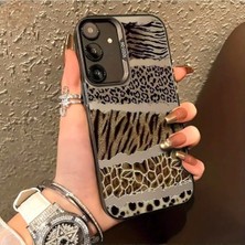 Samsung Galaxy A34 Uyumlu Kılıf Leopar Desenli Kahverengi Çizgili Metalik Tuşlu Kamera Çıkıntılı