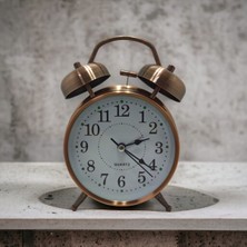 Bakır Metal Işıklı Masa Üstü Çalar Saat, Şık ve Kullanışlı Tasarım