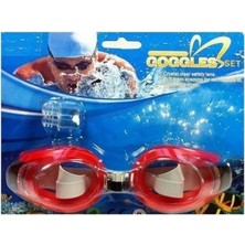 Knittingtr Kırmızı Deniz Gözlüğü ve Kulak Tıkacı ile Konforlu Deniz Deneyimi