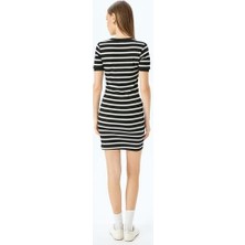 Koton Bisiklet Yaka Kısa Kollu Fitilli Mini Bodycon Elbise