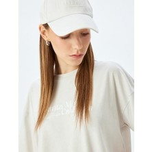 Koton Arkası Baskılı Sloganlı Bisiklet Yaka Kısa Kollu Oversize T-Shirt