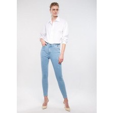 Mavi Kadın Serenay Klasik Model Gold Shape Jean Pantolon 100980-33430 Kot Kumaş Düz Desen