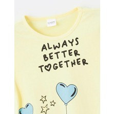 Lcw Kids Sari Bisiklet Yaka Baskılı Kısa Kollu Kız Çocuk Şortlu Pijama Takımı