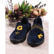 El Örgüsü Nakışlı Lacivert Kadın Espadril