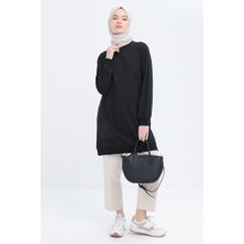 Siyah-Önü Nakış Detaylı Likralı Sweat