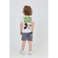 Erkek Çocuk Mickey Mouse Baskılı Beyaz Pamuklu Alt Üst Takım Yarım Kollu 2'li Şort T-Shirt Takım 3-8 Yaş
