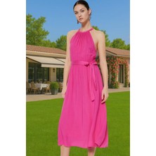 Rahat Viskoz Dokuma A Kesim Midi Elbise Kuşak Detayı ile Konforlu Kesim Şık Görünüm Seçkin Malzeme