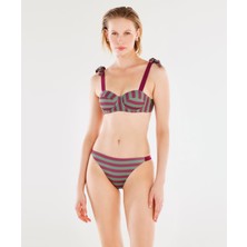 Kontrast Detaylı Bikini Alt