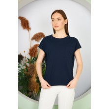 Di Giyim Kadın Yırtmaç ve Cep Detaylı T-Shirt