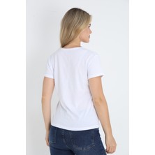 Nefes Alabilen %100 Pamuk Bisiklet Yaka Regular Fit Normal Kesim Baskısız Basic Tişört