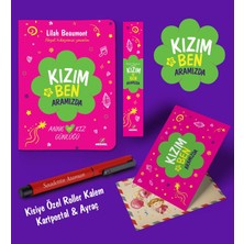 Kızım ve Ben Aramızda Ayraç Kartpostal Kişiye Özel Kalem - Kırmızı