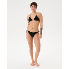 Siyah Ipli Üçgen Bikini Üstü