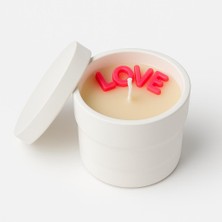 Love Yazılı Kapaklı El Yapımı Beton Mum – Aromasız Dekoratif Hediye Mum