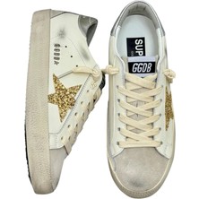 Women's Golden Goose Super-Star With Gold Glitter Star And Ice-Gray Suede Inserts - Kadın Ayakkabı