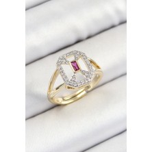 Pirinç Zirkon Taşlı Baget Model Gold Renk Kadın Yüzük