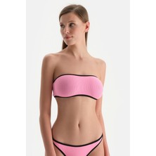 Siyah-Pembe Straplez Bikini Üst
