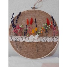 Kır Baharı / Kasnakta Şoklanmış Çiçekler Boyut 27 cm