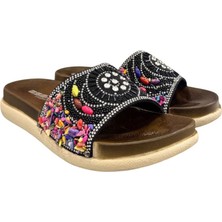 Esem Taş Boncuk Işlemeli Tokalı Anatomik Taban Bayan Terlik