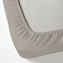 Tek Kişilik Lastikli Çarşaf Takımı 1 Lastikli Çarşaf (100 x 200) 1 Yastık Kılıfı (50 x 70)