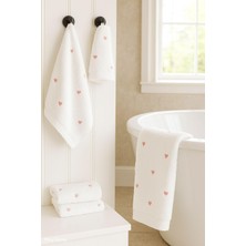 3 Parça Kalp Nakışlı Banyo Havlusu Takımı %100 Pamuklu Lovely Set