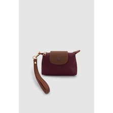 Yulie Metal Aksesuar Detaylı Fermuar ve Mıknatıs Kapamalı Paraşüt Kumaş Kadın El Cüzdanı Lacivert