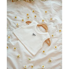 Kız Çocuk Pamuklu Ekru Ribana Atlet Crop - Fiyonk Nakış Detaylı