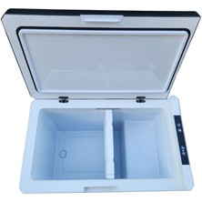 Eurokar Araç Buzdolabı 40 Lt Hacimli 12 V-24 V