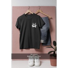Oversize Honda Orta Parmak Cep Tasarımlı Unisex T-Shirt