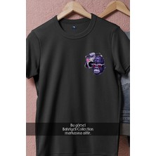 Oversize Radyo Taşıyan Goril  Cep Tasarımlı Unisex T-Shirt