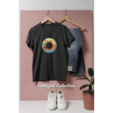 Oversize The Slits Typical Girls  Tasarımlı Unisex T-Shirt