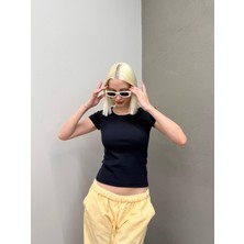 Lacivert Geniş Yaka Fittili Basic Kadın T-Shirt MG2293