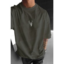 Erkek Haki Geyik Baskılı Oversize Fit Bol Geniş Kalıp Salaş Kesim T-Shirt