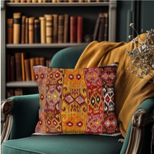Kilim Motifli Kırlent – Canlı Renkli ve Dayanıklı Kumaş