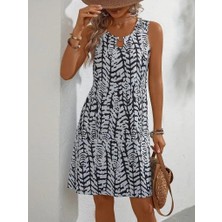 Kadın Sıfır Kol Yakadan Halka Detaylı Desenli Kısa Bürümcük Elbise